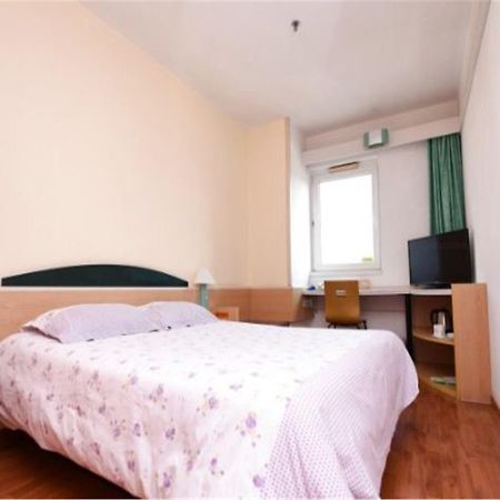 Motel Qingdao Jiaonan Renmin Road Business Street Exteriör bild