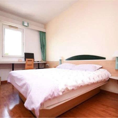 Motel Qingdao Jiaonan Renmin Road Business Street Exteriör bild